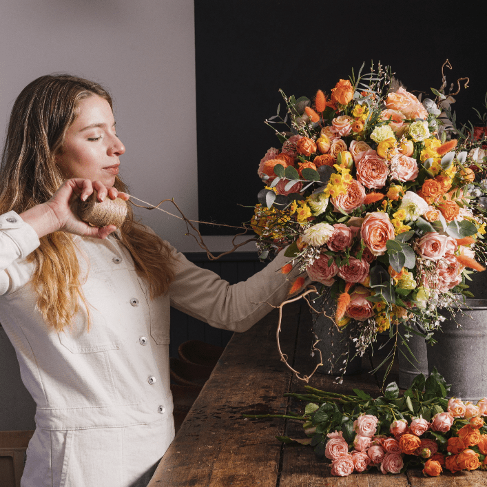 professional flower arrangement classes go.botanica flower school