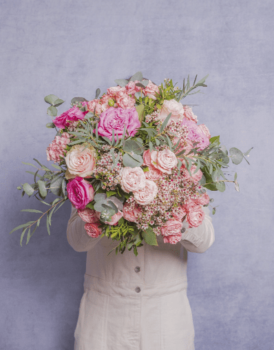 The medium sized bunch of flowers from Go.Botanica in Sussex